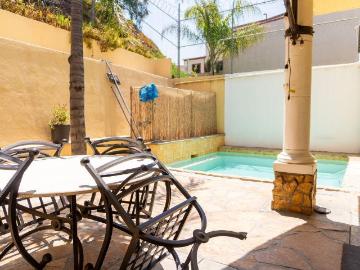 Casa en Hacienda Agua Caliente, renta o venta Tijuana