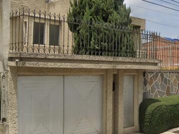 Casa en Juan Fern?ndez AlbarrAn