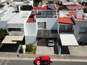 Casa en Juriquilla