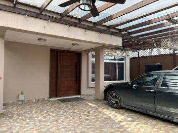 Casa en Jard?n Dorado