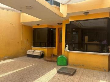 Casa en Jardines de Morelos, Ecatepec de Morelos