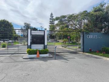 CASA EN JARDINES DE LAS FUENTES EN EL COTO CIBELES CON 3 HABITACIONES