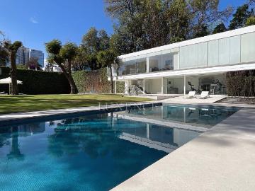Casa en Jardines del Pedregal en Venta
