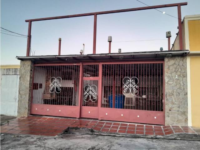 CASA EN LA COCUIZAS VE18 014CC SSIL