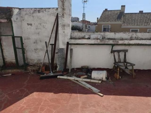 CASA EN LA GRANJA CON GARAJE
