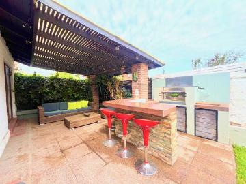 CASA EN LA REINA EN VENTA 5 DORMITORIOS
