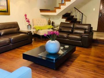 Casa en Las Gardenias Surco Buena ubicacin