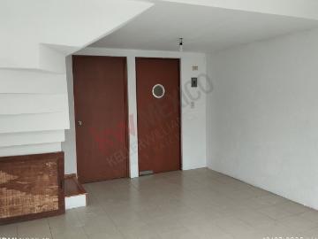 Casa en Las Hesperides, Toluca: ¡Tu Nueva Oportunidad! '