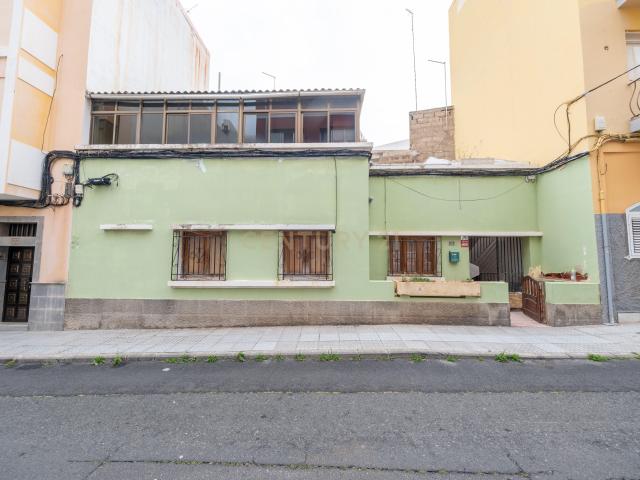 Casa en Las Palmas de Gran Canaria Oportunidad de Recuperación