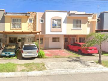 Casa en Lázaro Cárdenas 391, 45200 Tesistán, Jal. LG