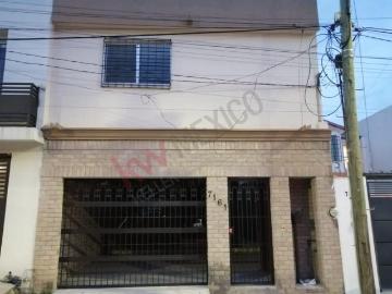 Casa en Lomas Mederos, Monterrey, Nuevo León