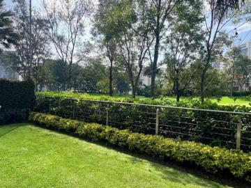 CASA EN LOMAS COUNTRY CLUB