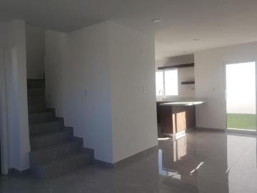 Casa en Lomas de La Presa