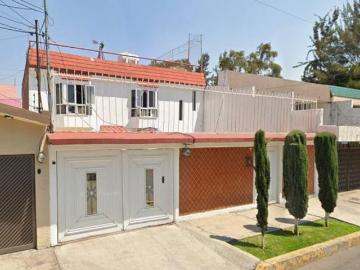 CASA EN LOMAS ESTRELLA 2DA SECC IZTAPALAPA CDMX