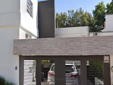 Casa en Lomas Verdes, Naucalpan de Juárez, Edo. México