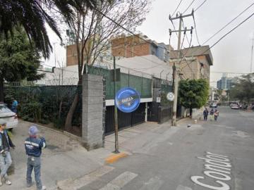 Casa en Los Alpes, Álvaro Obregón CDMX. Remates Exclusivos