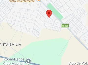 Casa en Los Cipreses, Machalí. 4 Dormitorios por 8300.00 en Machalí