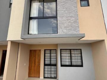 Casa en Pueblo Santa Maria Tequepexpan