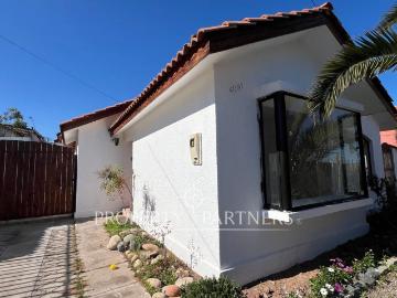 Casa en pasaje cerrado en Peñuelas
