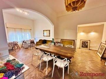 CASA en Parque Chacabuco con Terraza y Garage