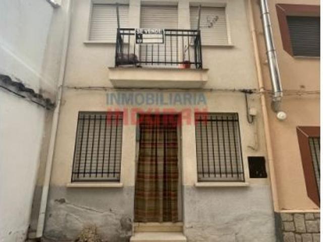 Casa en Peraleda de la Mata, Cáceres