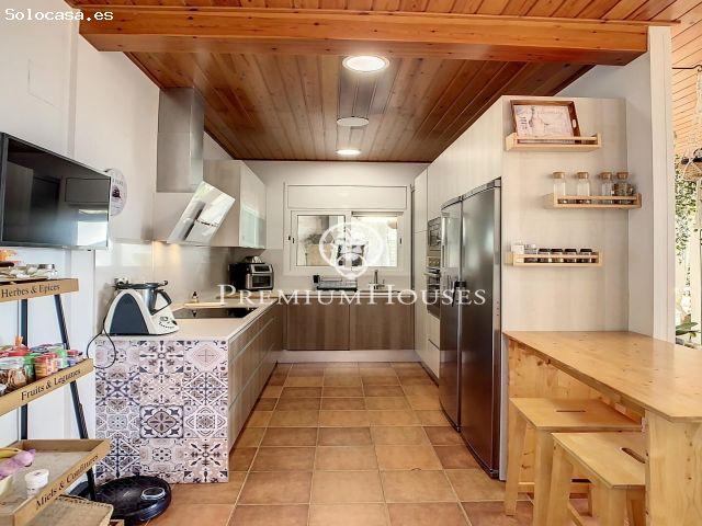 Casa en planta con vistas al mar y a la montaña en venta en Sant Cebrià de Vallalta