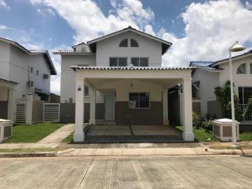 CASA EN PLAYA DORADA PH LAS OLAS 3REC 2.5B 224M2 AMOBLADA DOS PISOS
