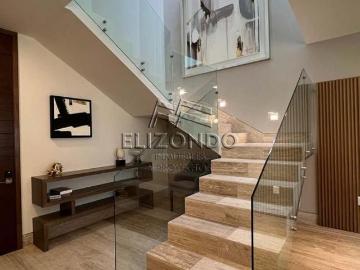 CASA EN PRE VENTA EN LOMA BONITA