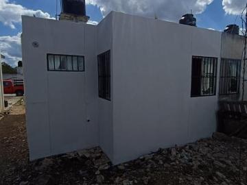 Casa en Precio de Oportunidad en Mérida, Remodelada