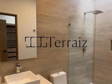 Casa en PreVenta con Jardín y Cuarto de Juegos | Antares