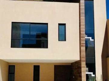 Casa nueva en venta a una calle de la recta a Cholula Puebla y periferico