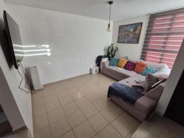 Casa en privada muy cerca de carretera 57
