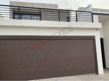 Casa en Privada Terracota sector la Conquista Culiacan Sinaloa