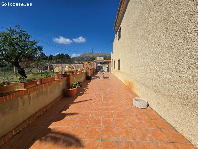 CASA EN RELLEU