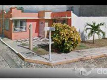 CASA EN REMATE BANCARIO CEDROS LA ARBOLADA HUIXTLA CHIAPAS a 3 Min de Rio Huixtla