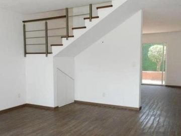 Casa en REMATE BANCARIO con 220 m² de superficie de terreno y 3 recámaras en Las Arboledas