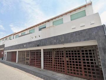 CASA EN REMATE BANCARIO EN CONDOMINIO VILLAZUL FRACC MILENIO III QUERÉTARO QRO