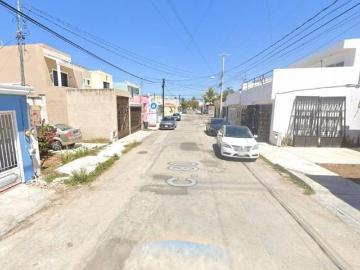 Casa en Remate Bancario Residencial Pensiones VI, 6ª Etapa, Yuc