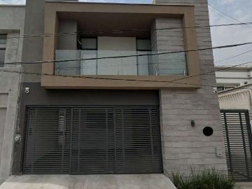 Casa En Remate Cerca A Plaza Dorada En Colonia Contry Monterrey