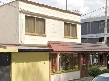 Casa en Remate en Jardin Balbuena