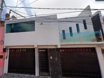 Casa en Remate en Nezahualcóyotl
