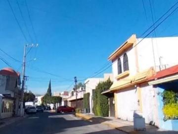Casa en Remate en Petrel Vergel de Arboledas, Cdad. López Mateos, Mexico