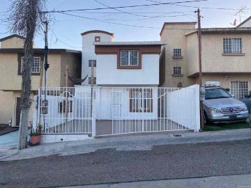 Casa en renta Montecarlo, Residencial Agua Caliente, Tijuana, Baja California, México