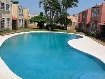 Casa en renta Nuevo Cayaco, Acapulco De Juárez
