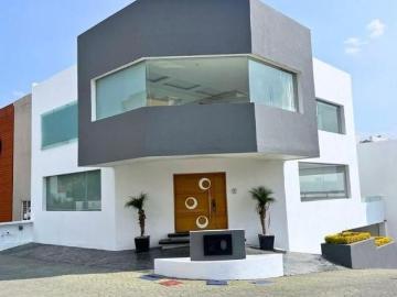 Casa en renta o venta en Vilas con excelentes espacios