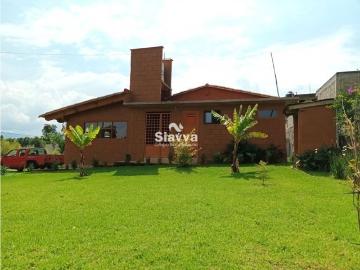 Casa en renta Avándaro, Valle De Bravo