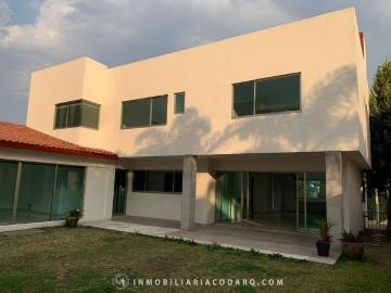 Casa en renta Avenida Club De Golf, Club De Golf Vallescondido, Zona Esmeralda, Ciudad López Mateos, Atizapán De Zaragoza, Estado De México, 53240, México