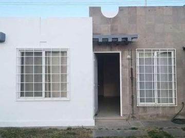 Casa en renta Avenida Andamaxei, Santuarios Del Cerrito, Jardines De La Corregidora, Corregidora, Querétaro, 76900, México