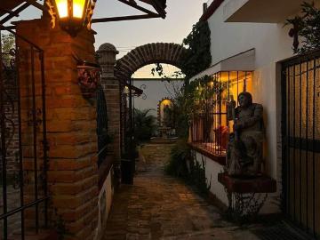 Casa en renta Avenida Doctor J. Simeón Uria, Villas Belenes, Zapopan, Región Centro, Jalisco, 45157, México