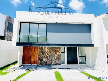 Casa en renta Avenida Nicolás Copérnico, Zapopan, Región Centro, Jalisco, 45047, México